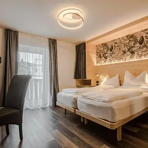 *** Hotel Marilena Italië