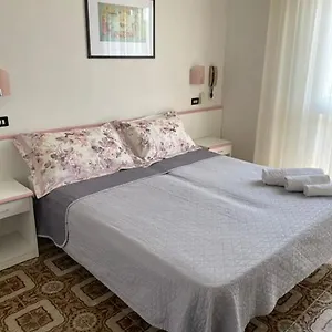 *** Hotel Rosy Italia